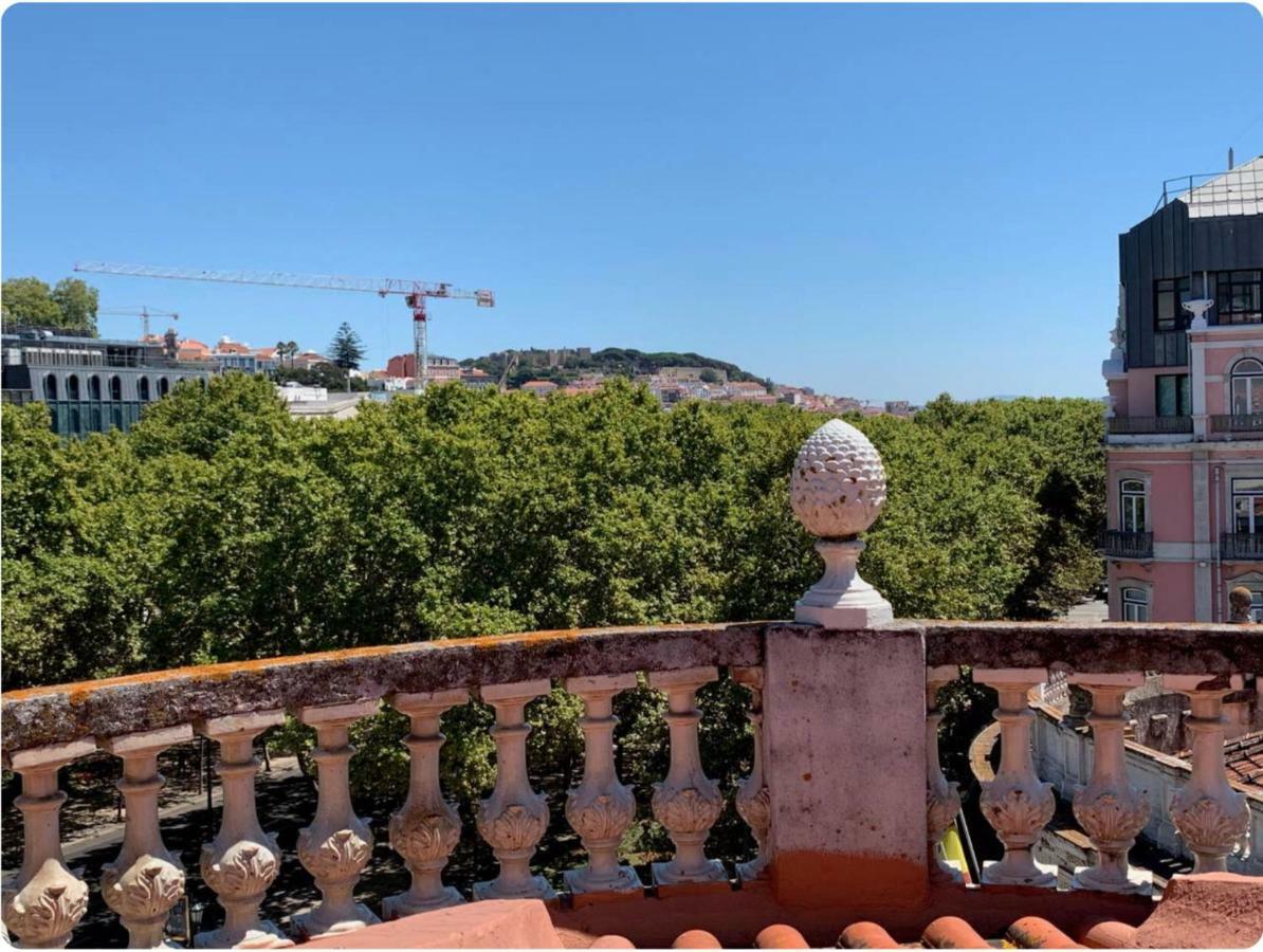 Charming Central Sunny Penthouse ลิสบอน ภายนอก รูปภาพ